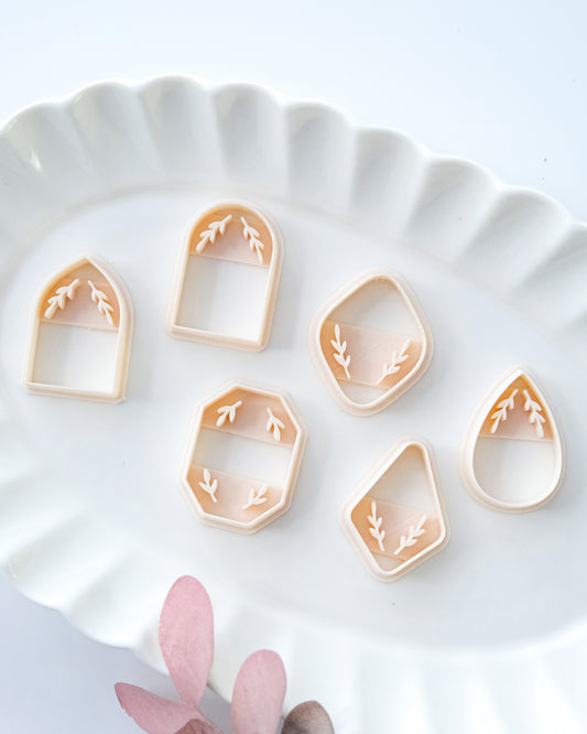 Embossed Leaf Arch Clay Earring Cutters