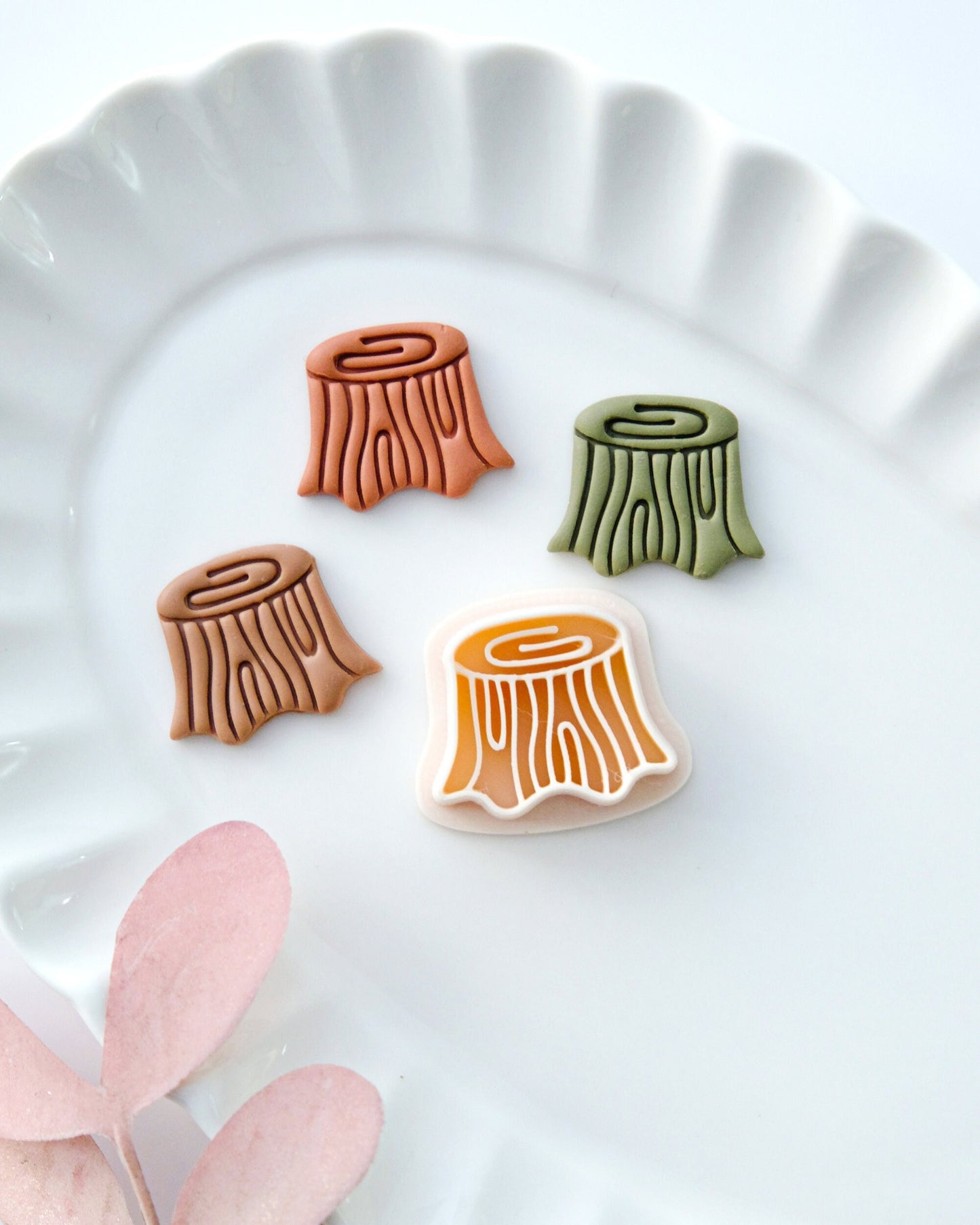 Tree Stump Clay Cutters