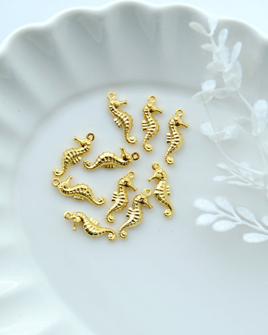 10pcs Gold Plated Brass Seahorse Charms