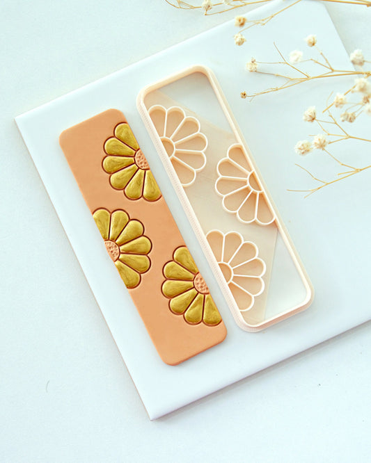 Daisy Flower Bookmark Clay Cutter