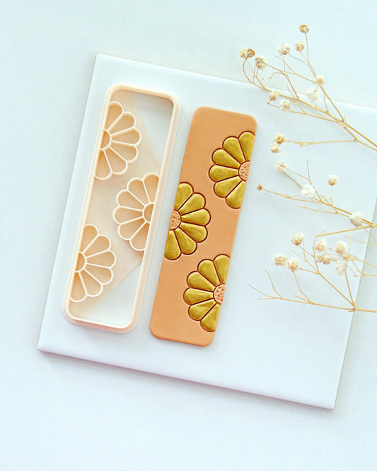 Daisy Flower Bookmark Clay Cutter